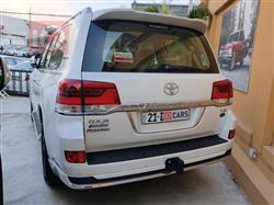 تويوتا لاندكروزر